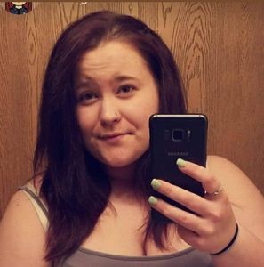 Meet your Posher, Vanessa